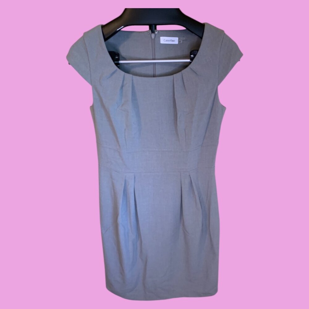 Calvin Klein Gray Cap Sleeve Pleated Sheath Petite Dress Size 10P